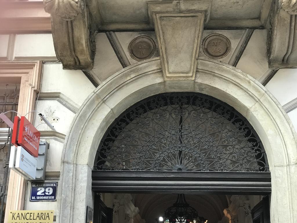 Czarna Kawka Apartamenty كراكوفيا المظهر الخارجي الصورة